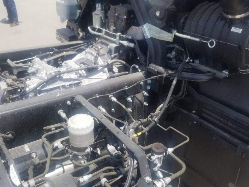 2023 Isuzu FSR Chassis 8.2L Diesel Non-Turbo Engine White Grey Truck