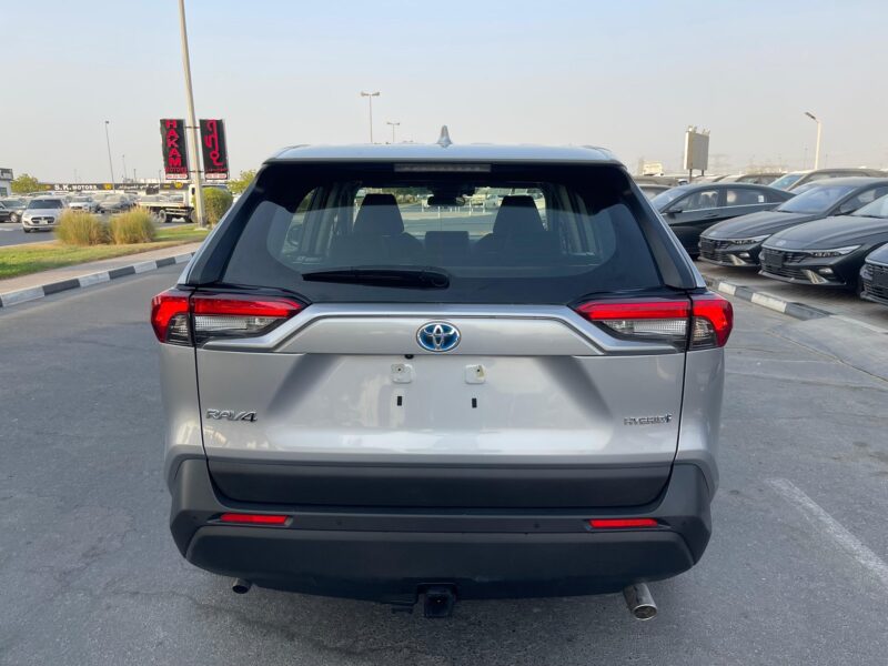 2024 Toyota RAV 4 GX Hybrid 2.5-liter 4-cylinder in-line Engine Grey Black SUV AWD