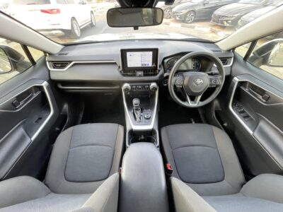 2024 Toyota RAV 4 GX Hybrid 2.5-liter 4-cylinder in-line Engine Grey Black SUV AWD
