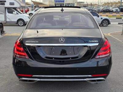2016 Mercedes-Maybach S 600 6.0L V12 Twin-Turbo Black Beige Luxury Large Sedan