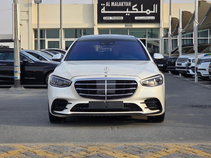 2021 Mercedes-Benz S500 4MATIC 3.0-liter Turbocharged inline-6 Engine White Black Sedan