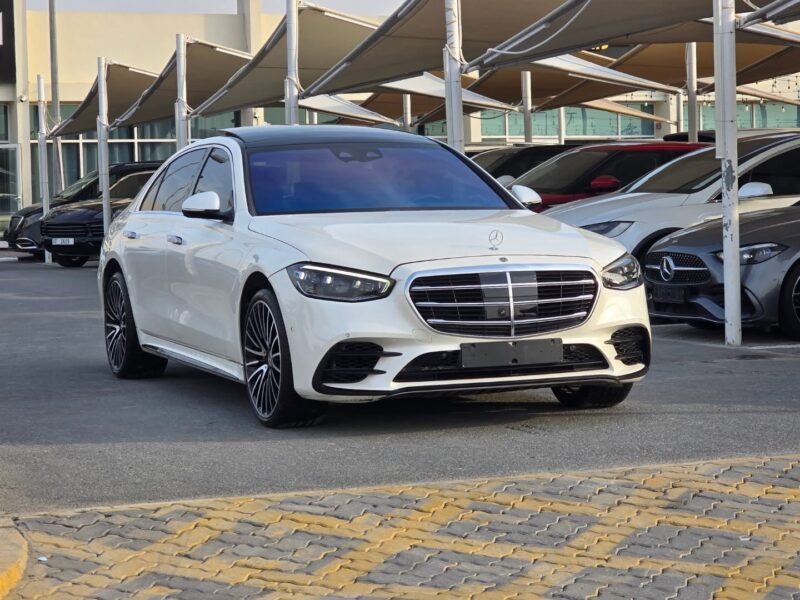 2021 Mercedes-Benz S500 4MATIC 3.0-liter Turbocharged inline-6 Engine White Black Sedan
