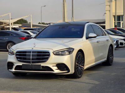 2021 Mercedes-Benz S500 4MATIC 3.0-liter Turbocharged inline-6 Engine White Black Sedan