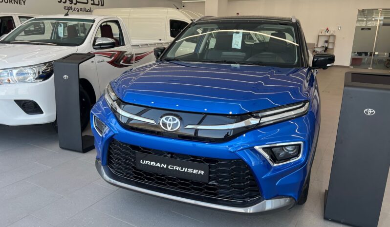 2024 Toyota Urban Cruiser 1.5-litre 4-cylinder Petrol Engine Blue Brown Compact SUV