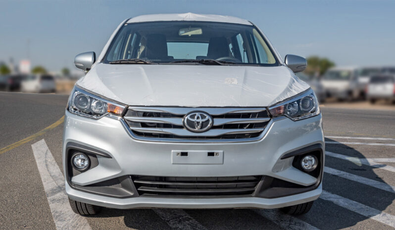 2024 Toyota Rumion 1.5-liter 4-cylinder Petrol Engine Silver Black MPV FWD