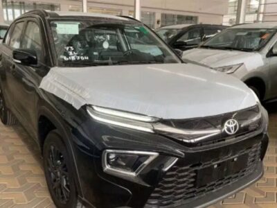 2024 Toyota Urban Cruiser 1.5-litre 4-cylinder Petrol Engine Black Brown Compact SUV