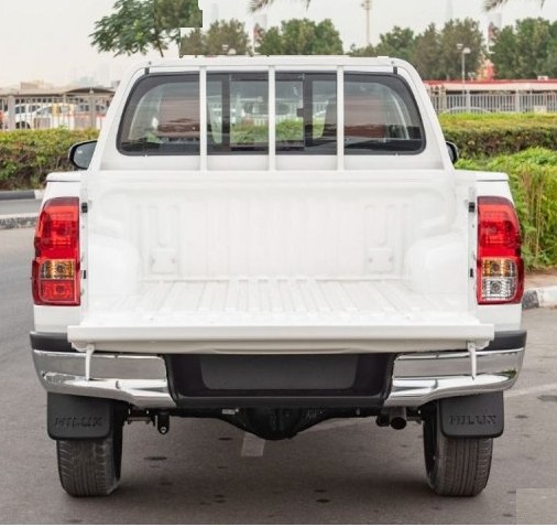 2022 Toyota Hilux 2.4 Mid Option 4 Cylinder 2.4-liter Diesel White Red Pickup Truck