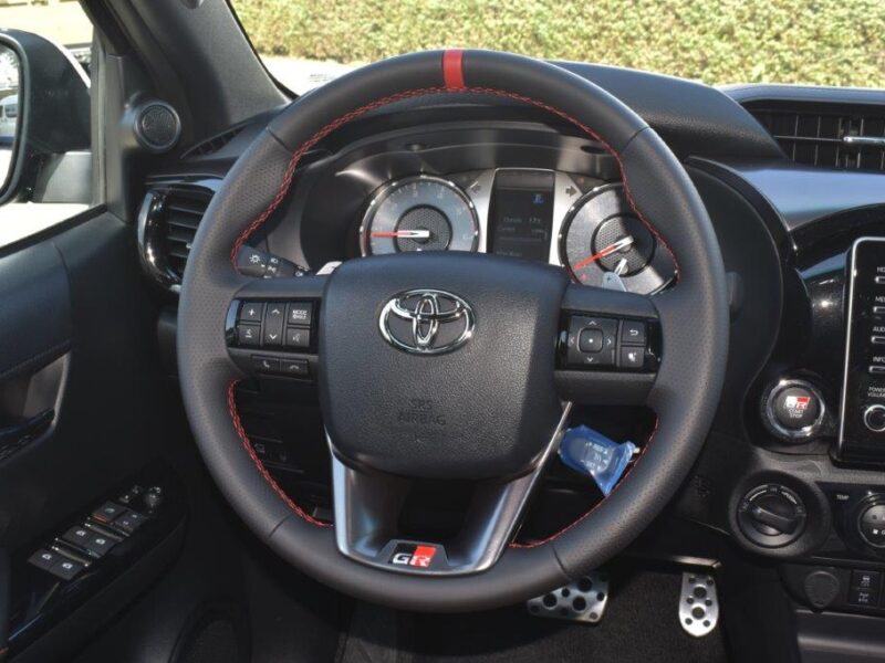 2023 Toyota Hilux GR Sport 2.8L 4 Cylinder Diesel Engine Black Pick Up Truck 4WD