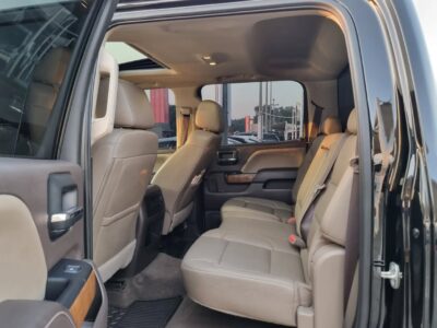 2018 GMC Sierra 1500 4.3 Litres V6 petrol Engine Black Beige Pick Up Truck Full Option