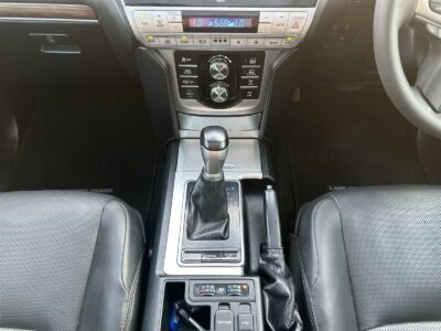 2021 Toyota Land Cruiser Prado Kakadu 2.8-litre 4-cylinder Turbo Diesel Silver Black SUV