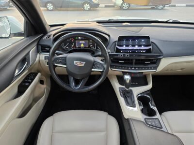 2022 Cadillac CT4 Premium Luxury 2.0 Litres Turbo I4 Engine White Beige RWD