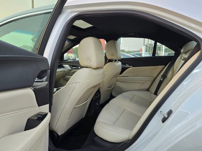 2022 Cadillac CT4 Premium Luxury 2.0 Litres Turbo I4 Engine White Beige RWD