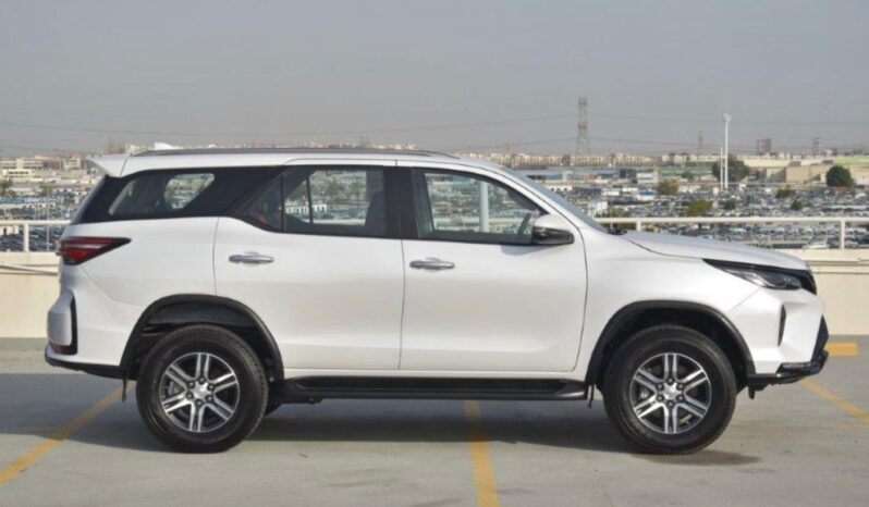 2024 Toyota Fortuner 4.0 Litres Petrol 6 Cylinder Petrol Engine White Red SUV 4WD