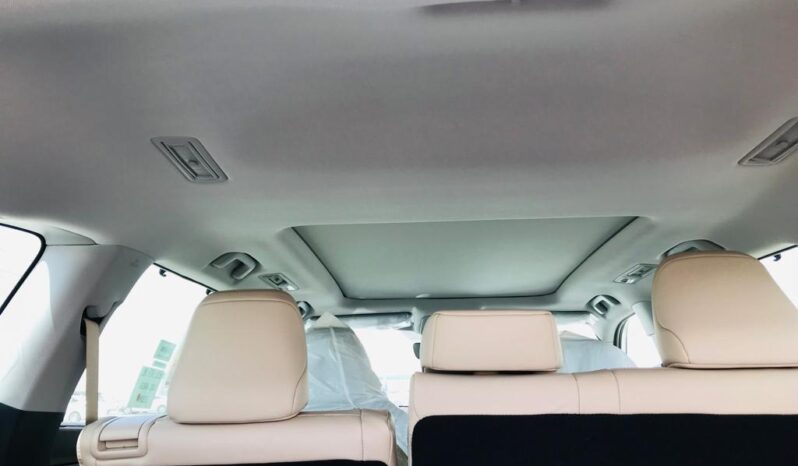 2023 Toyota Highlander Hybrid 2.5-liter 4 Cylinder Engine White Beige SUV AWD