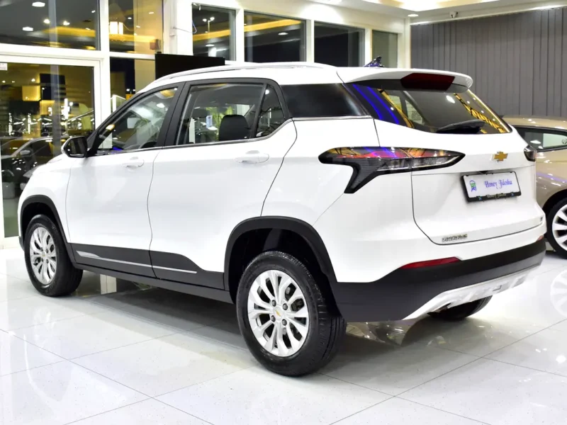 2025 Chevrolet Groove LT 4 Cylinders Petrol Engine White Black Crossover GCC Specs