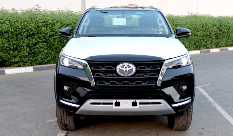 2024 Toyota Fortuner 2.8 Litres Petrol 4 Cylinder Diesel Engine Black SUV 4WD