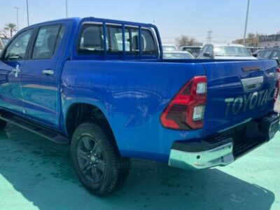 2023 Toyota Hilux 2.4 Litre Diesel 4-cylinder Engine Blue Black Pick-Up Truck 4WD