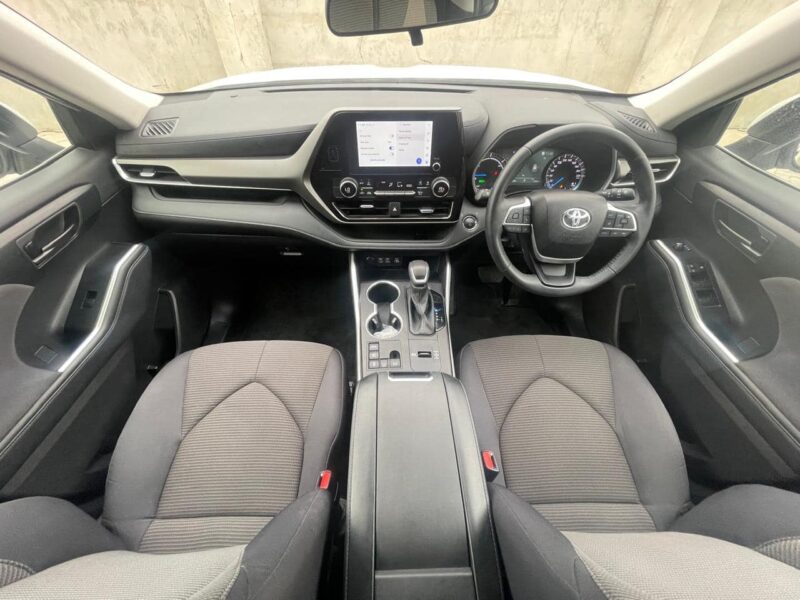 2023 Toyota Kluger GXL Hybrid 2.5L Inline 4-cylinder Engine White Grey SUV AWD
