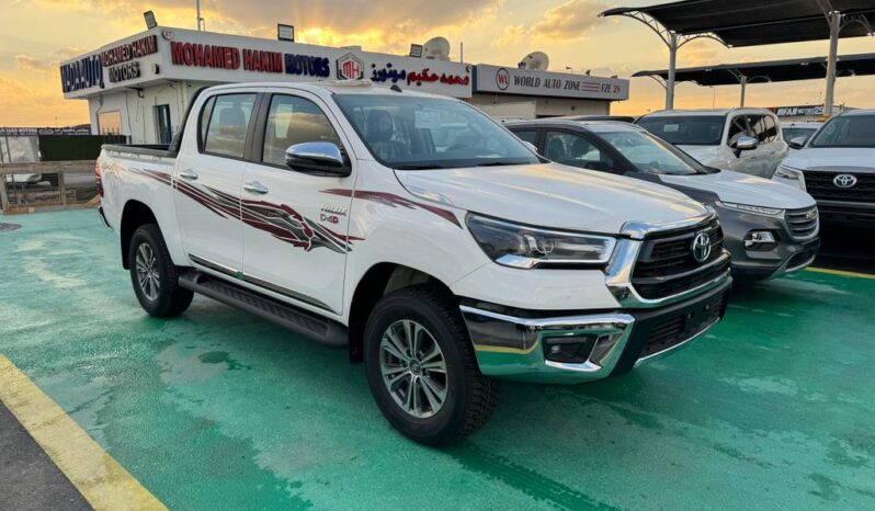 2024 Toyota Hilux 2.4 Litre Diesel 4-cylinder Engine White Red Pick-Up Truck 4WD
