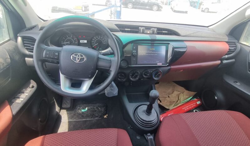 2023 Toyota Hilux 2.4 Litre Diesel 4-cylinder Engine White Red Pick-Up Truck 4WD