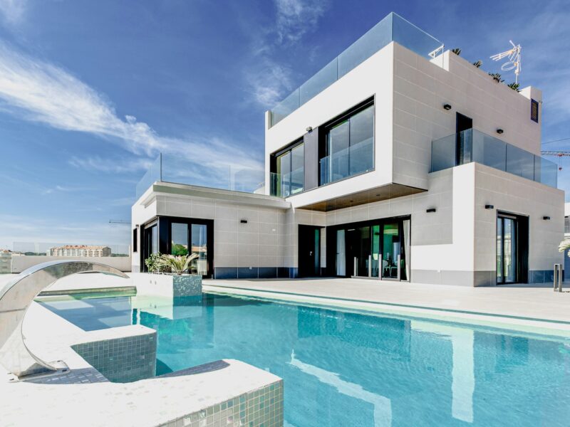2 Bedroom Apartment New