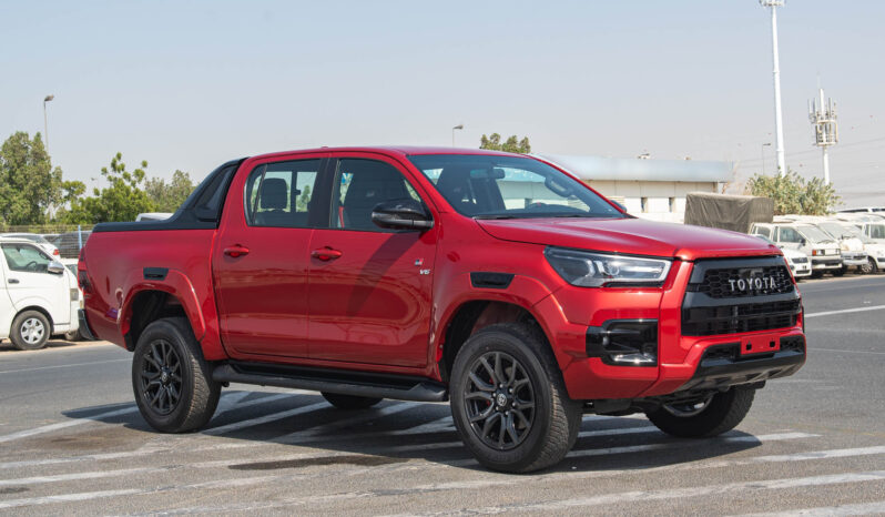 2023 Toyota Hilux 2.4 Litre Diesel 4-cylinder Engine Red Black Pick-Up Truck 4WD