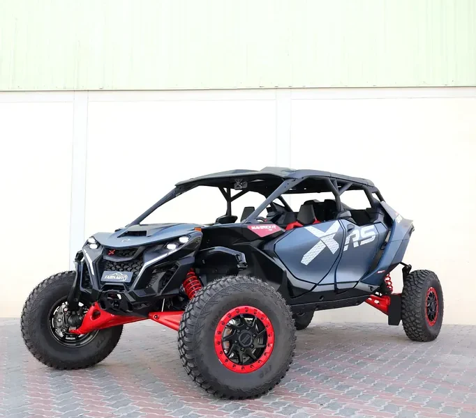 2026 Can-am Maverick MAX 3 Cylinders Petrol Engine Blue Black CARBON PACKAGE