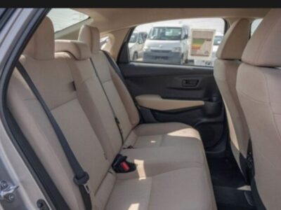 2023 Toyota Yaris 1.5 Litres 4 Cylinders Petrol Engine Silver Beige Sedan FWD