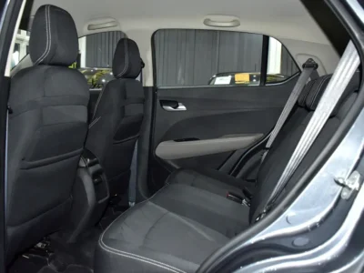 2025 Chevrolet Groove LT 4 Cylinders Petrol Engine Grey Black Crossover GCC Specs