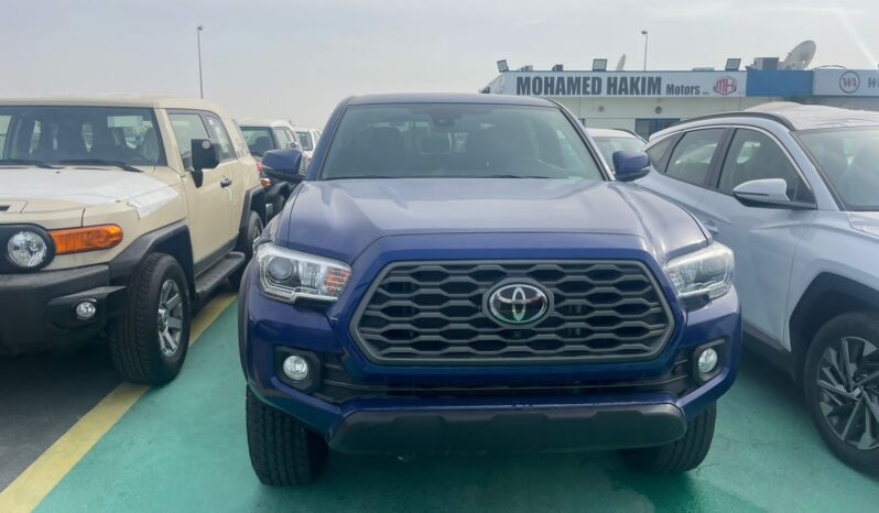 2024 Toyota Tundra 3.4L twin-turbo V6 Petrol Engine Blue-Black Pick-Up Truck 4WD