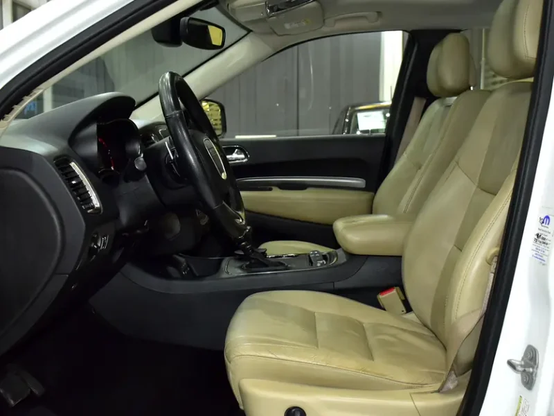 2018 Dodge Durango GT 6 Cylinders Petrol Engine White Beige SUV GCC Specs