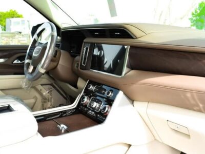2022 GMC Yukon Denali 6.2L EcoTec3 V8 Petrol Engine White Beige SUV 4WD