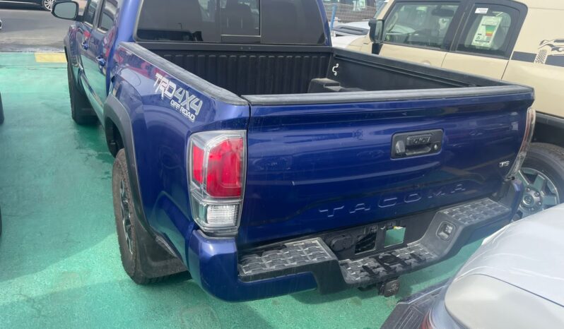 2024 Toyota Tundra 3.4L twin-turbo V6 Petrol Engine Blue-Black Pick-Up Truck 4WD