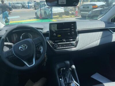 2024 Toyota Corolla 2.0 Litres Inline 4-cylinder Petrol Engine Black Grey Sedan FWD