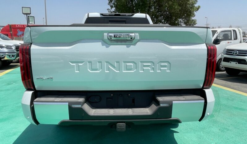 2024 Toyota Tundra 3.4L twin-turbo V6 Petrol Engine White Black Pick-Up Truck 4WD