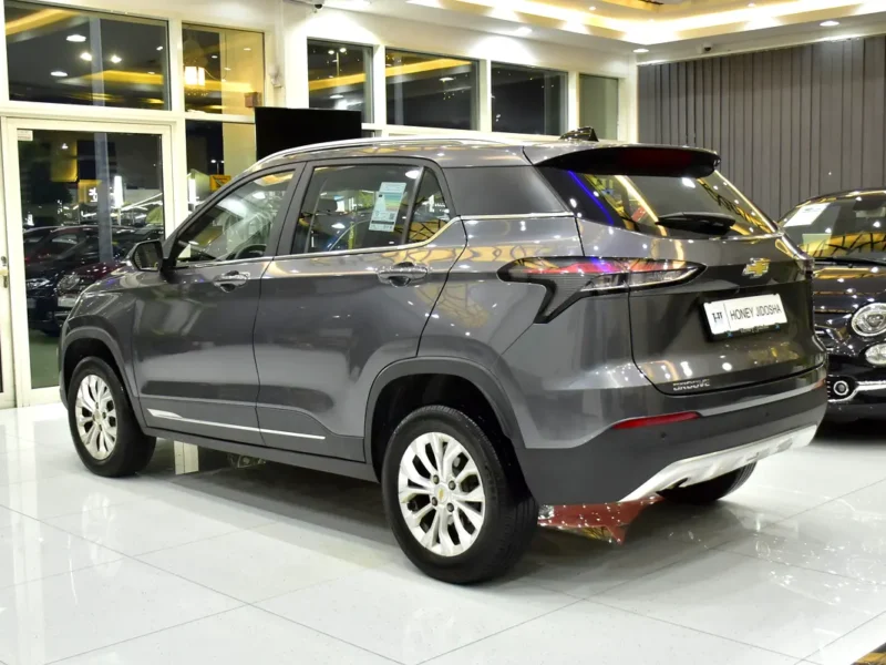 2025 Chevrolet Groove LT 4 Cylinders Petrol Engine Grey Black Crossover GCC Specs