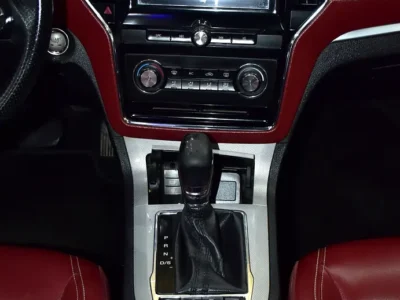2022 MG RX5 Luxury 4 Cylinders Petrol Engine Blue Red Crossover GCC Specs