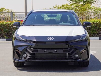 2025 Toyota Camry LE 2.5 Litres 4 Cylinders Petrol Engine Black Sedan Automatic GCC