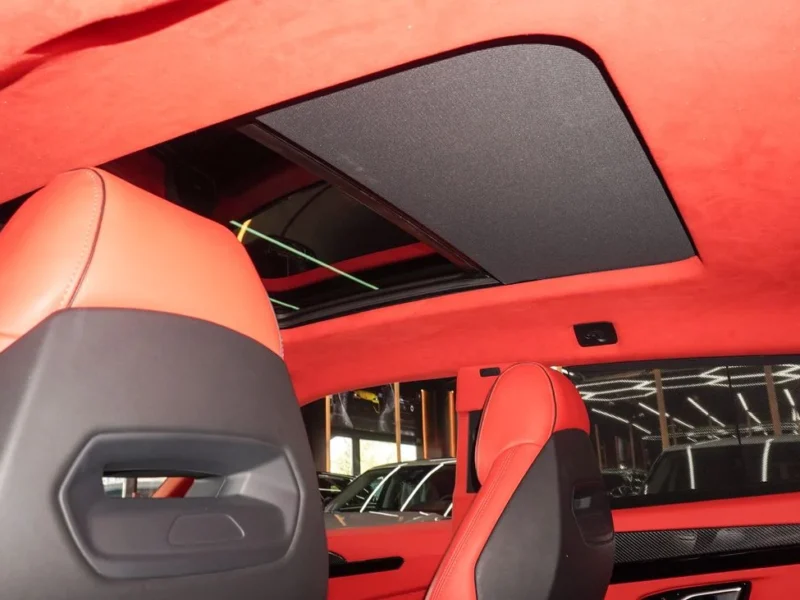 2022 Lamborghini Urus 4.0-liter twin-turbo V8 Petrol Engine Black Red SUV European Specs