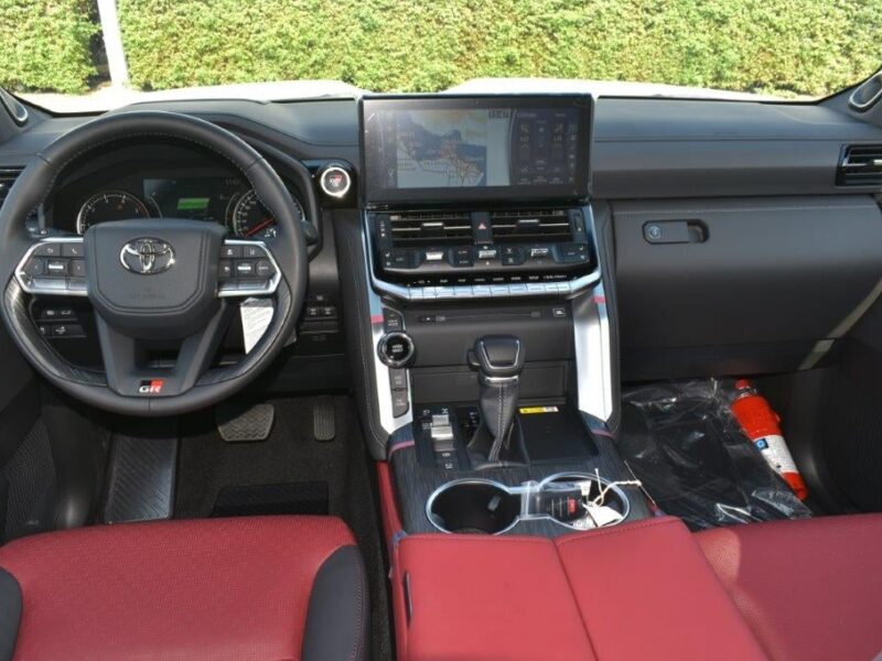 2022 Toyota Land Cruiser 300 GR Sport 3.3L V6 Diesel Twin Turbo Grey Red SUV 4WD