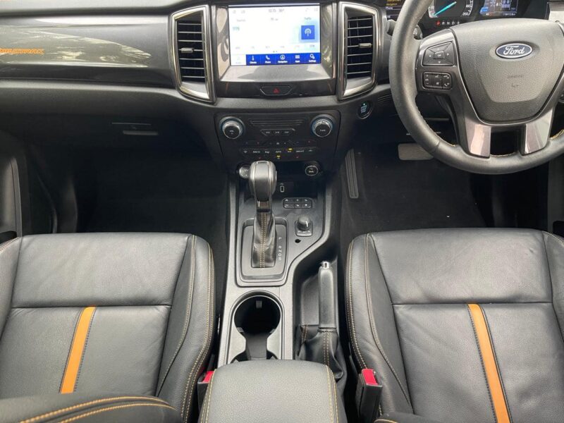 2022 Ford Ranger Wildtrak 2.0L Diesel Bi-Turbo Inline 4-Cylinder Engine White Black Pickup