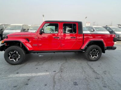 2020 Jeep Gladiator Rubicon Dual Cab 3.6L Petrol V6 Engine Red Black Pickup Truck