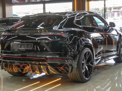 2022 Lamborghini Urus 4.0-liter twin-turbo V8 Petrol Engine Black Red SUV European Specs