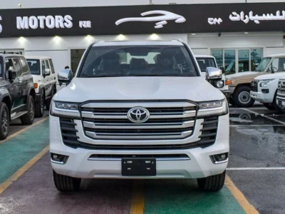 2024 Toyota Land Cruiser VXR 3.5L V6 TWIN TURBO Engine White Red SUV Automatic GCC