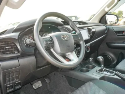 2025 Toyota Hilux GL 2.4L 4 Cylinder Diesel Engine Double Cab Utility White Black Pickup