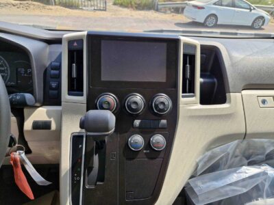 2026 Toyota Hiace Passenger Van High Roof 3.5-liter V6 Petrol Engine White Beige Van GCC