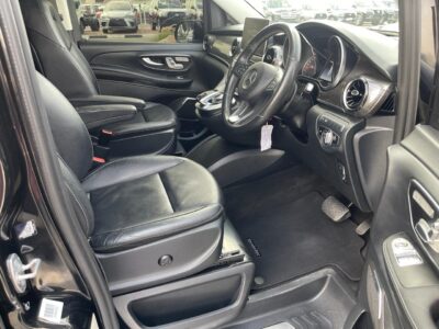 2019 Mercedes-Benz V250d 2.1 L 4 Cylinders Diesel Avantgarde Black Luxury Van