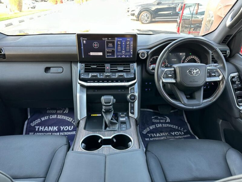 2022 Toyota Land Cruiser 300 Series VX 3.3L Twin-Turbo V6 Engine Grey Black SUV
