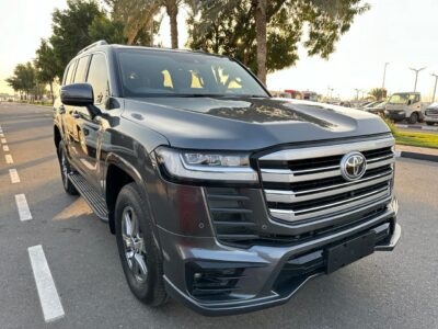 2022 Toyota Land Cruiser 300 Series VX 3.3L Twin-Turbo V6 Engine Grey Black SUV