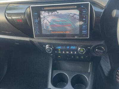 2017 Toyota Hilux SR5 Dual Cab 2.8 4 Cylinders Diesel Engine Grey Black Pickup 4WD